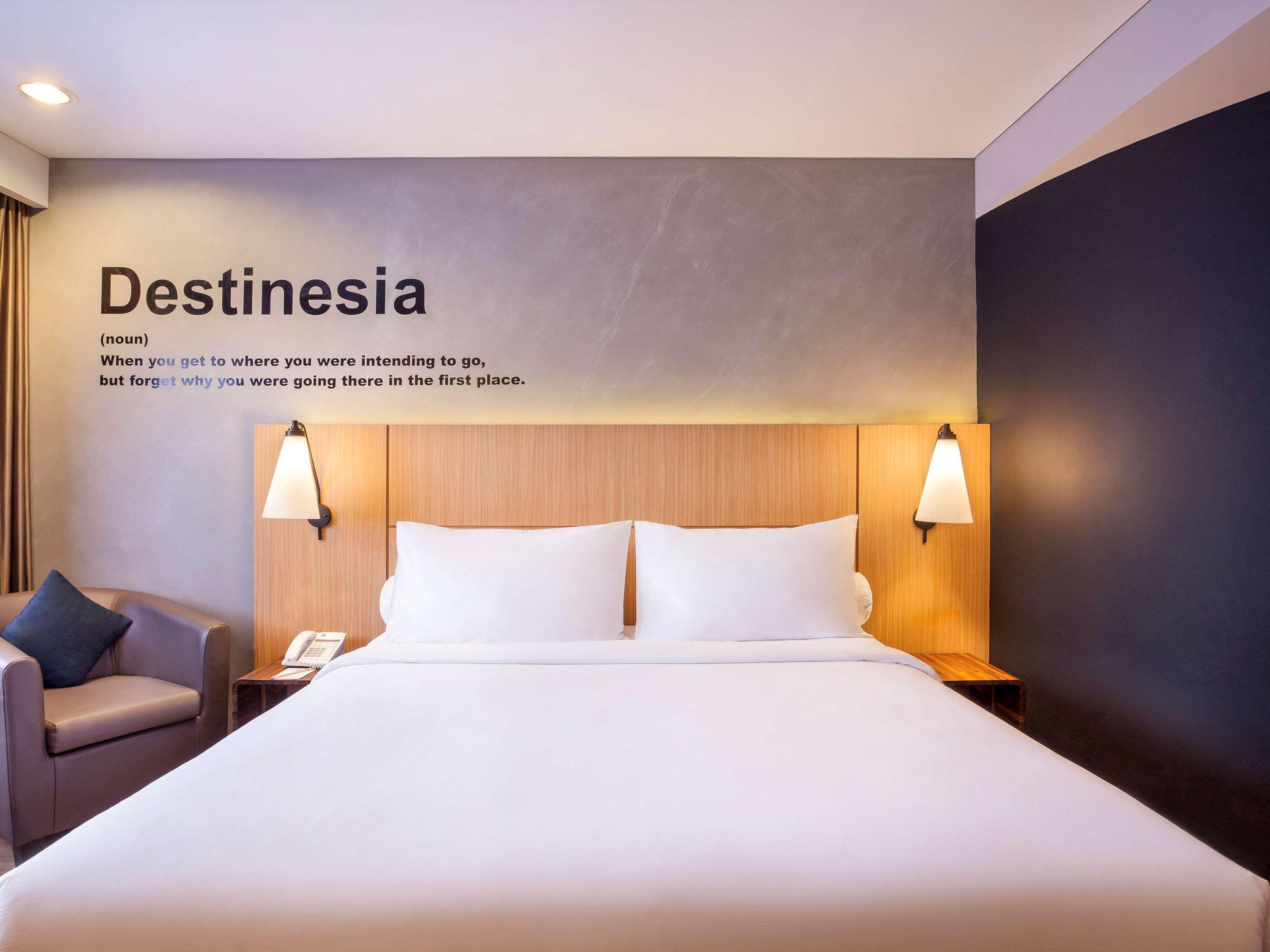 Ibis Pontianak City Center Exterior foto