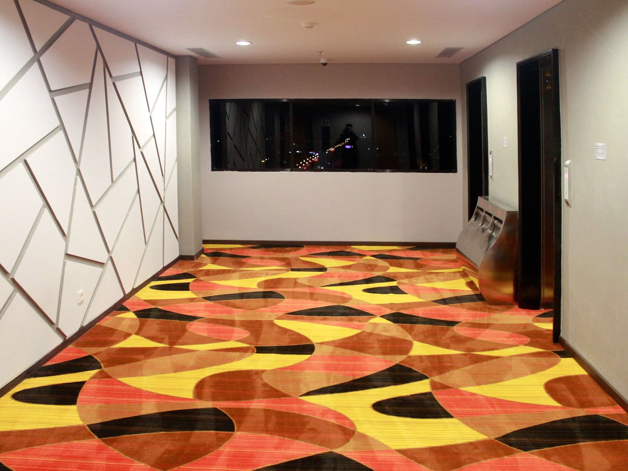 Ibis Pontianak City Center Exterior foto
